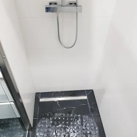 Central 2 Apartment Craiova
